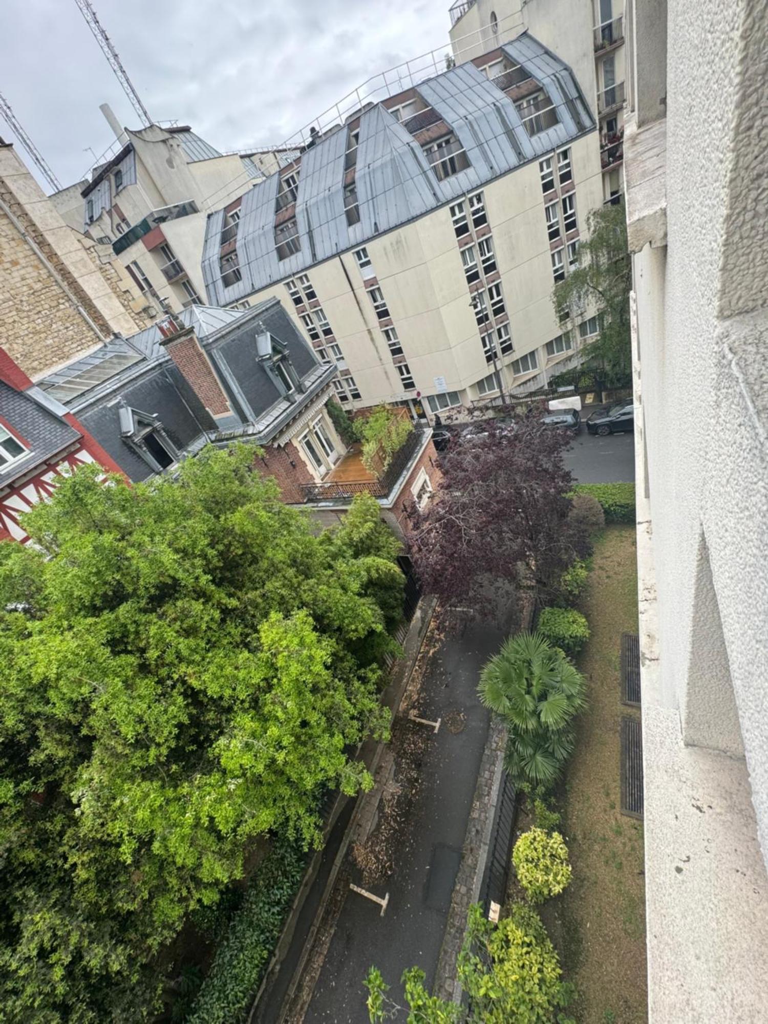 L'assomption Au Calme 16e *